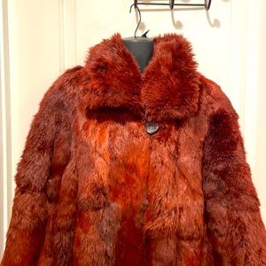 Vat Hytrofirma authentic rabbit fur burgundy rich red midi fur